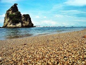 Mereguk Pesona Wisata Pantai Sawarna Banten
